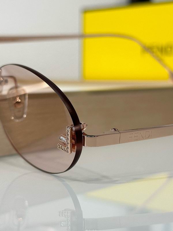 Slim Oval Metal Sunglasses